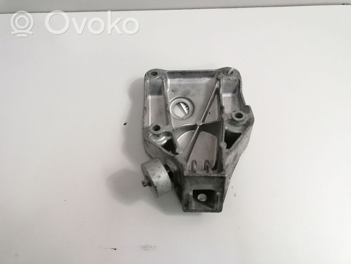 BMW 6 F06 Gran coupe Engine mounting bracket 6777623