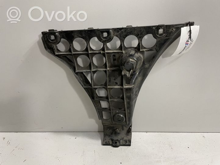 BMW 5 E60 E61 Staffa angolare del supporto di montaggio del paraurti 7033715