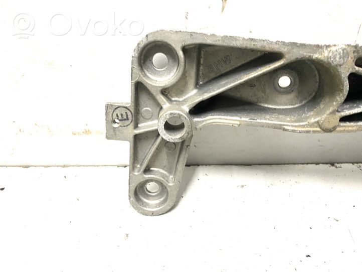 BMW 4 F32 F33 Supporto di montaggio scatola del cambio 6796611