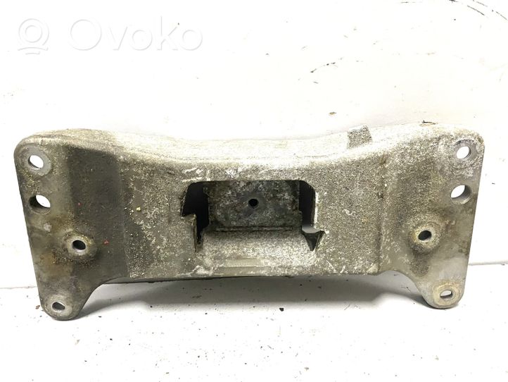 BMW 6 F12 F13 Supporto di montaggio scatola del cambio 6777613