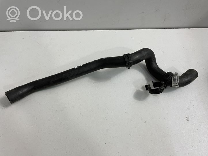 BMW 5 E60 E61 Tuyau de liquide de refroidissement moteur 6910757