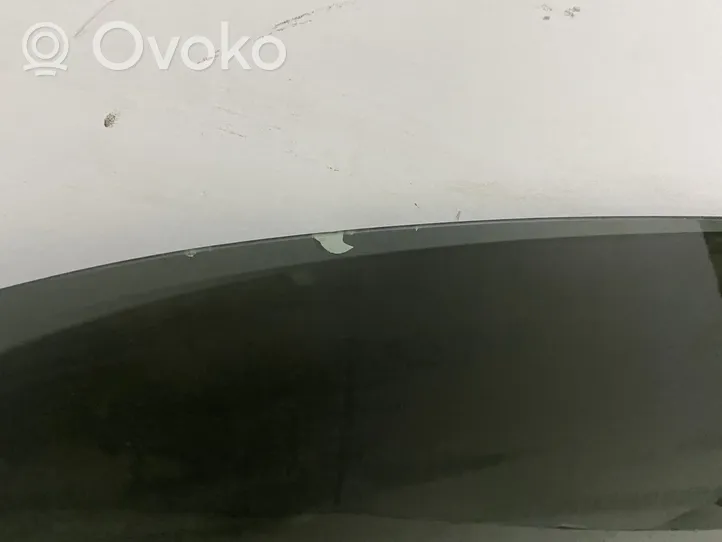 BMW 4 F32 F33 priekšējo durvju stikls (četrdurvju mašīnai) 7268725