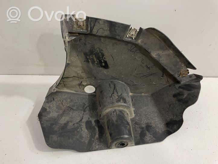 BMW 1 F20 F21 Šoninė dugno apsauga 7241836