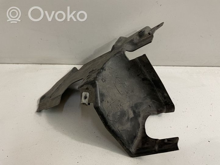 BMW 2 F22 F23 Dugno apsauga galinės važiuoklės 8055740