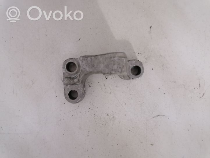 BMW 4 F32 F33 Support pompe injection à carburant 8511628