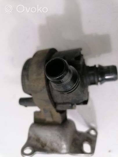 BMW X3 F25 Electric auxiliary coolant/water pump 7643949