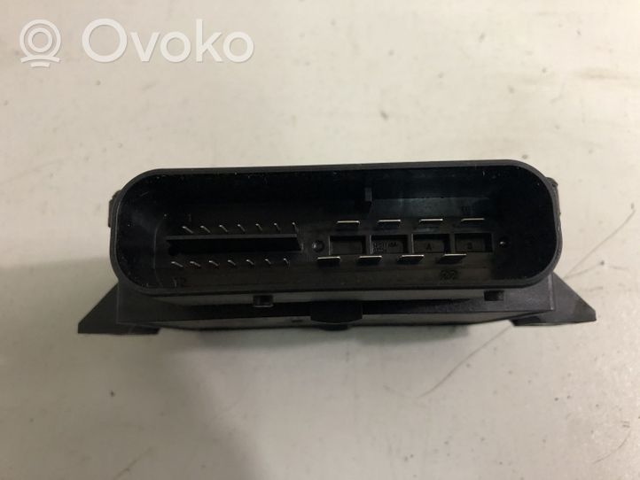 BMW 6 F12 F13 Moduł / Sterownik hamulca postojowego EMF 6858017