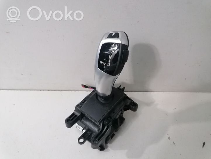 BMW X3 F25 Gear shifter/selector 9260973