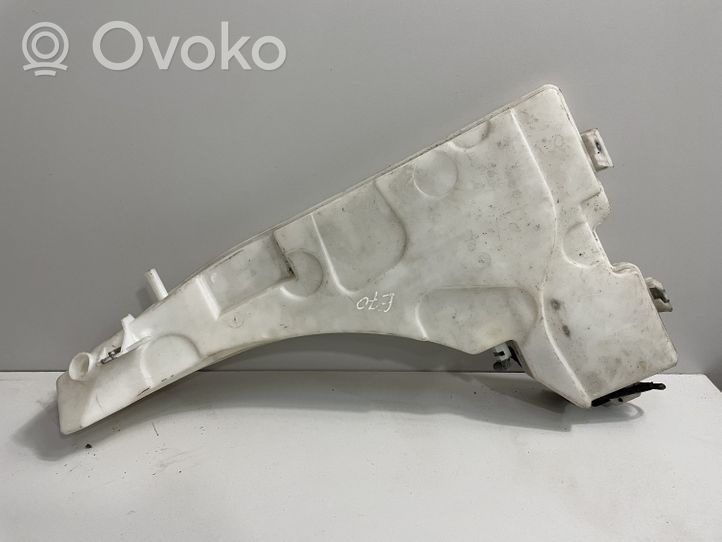 BMW X5 E70 Lamp washer fluid tank 7161476