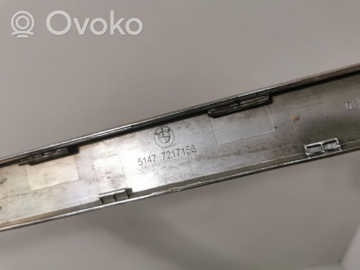 BMW 7 F01 F02 F03 F04 Osłona tylna tunelu środkowego 7217156