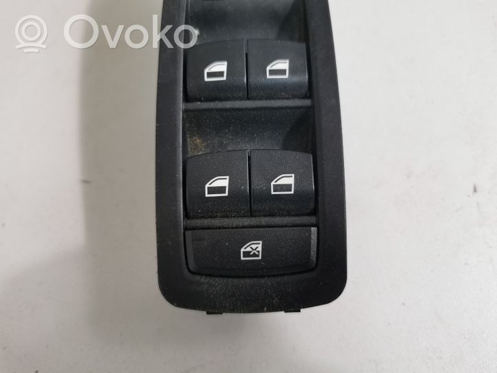 BMW 3 F30 F35 F31 Elektrisko logu slēdzis 9208111