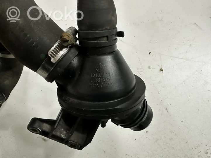 BMW 3 F30 F35 F31 Boîtier de thermostat 4615722