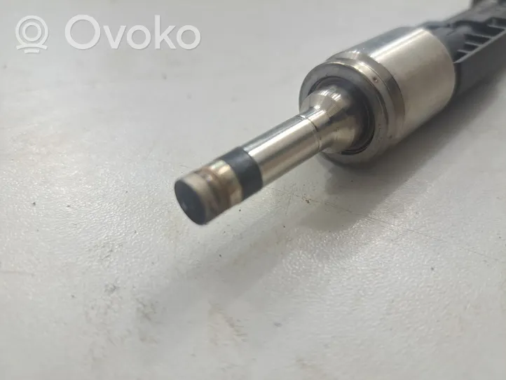 BMW 3 F30 F35 F31 Injecteur de carburant 8625397