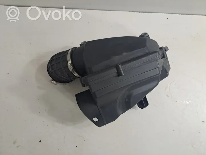 BMW X6M G06 F96 Boîtier de filtre à air 8091492