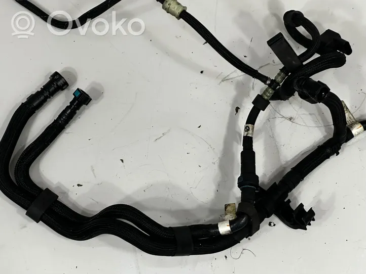 BMW 5 G30 G31 Fuel return line/hose 8598175