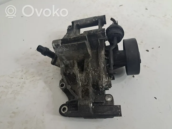 BMW 5 G30 G31 Pompa dell’acqua 8588887