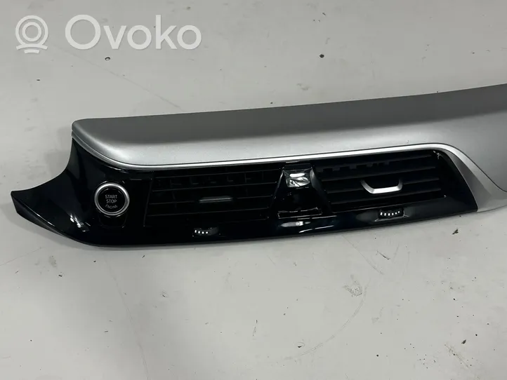 BMW 5 G30 G31 Rivestimento del vano portaoggetti del cruscotto 9329515