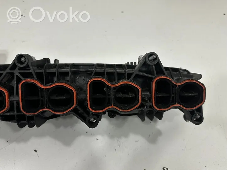 BMW 5 F10 F11 Intake manifold 7811909