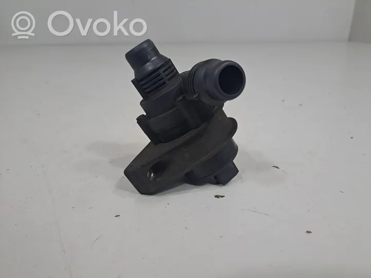 BMW X6 F16 Water pump 9197085