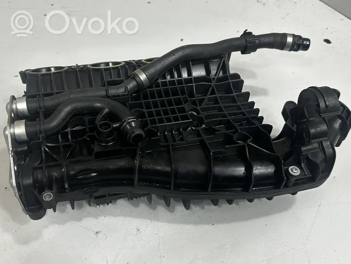 BMW 5 G30 G31 Collettore di aspirazione 8603914