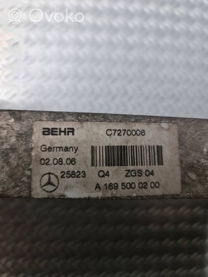 Mercedes-Benz A W169 Vaihteistoöljyn jäähdytin A1695000200