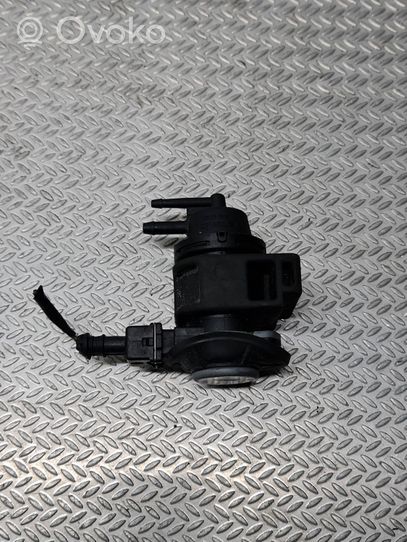 Renault Megane II Turboahtimen magneettiventtiili 8200661049