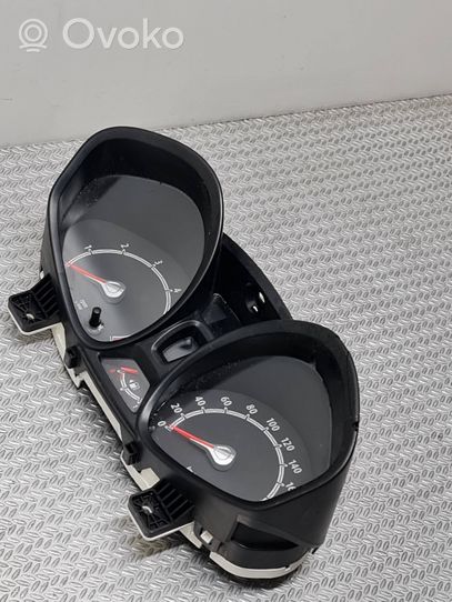 Ford Fiesta Speedometer (instrument cluster) VP8A6F10894B