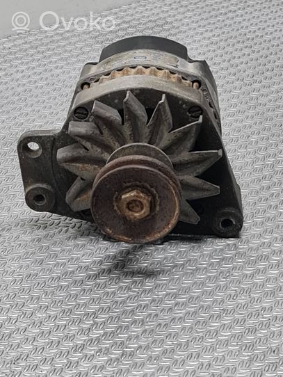 Audi 80 90 S2 B4 Generatore/alternatore 0310000058