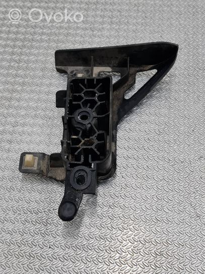 Porsche Cayenne (92A) Base della presa Jacking 7P5802830A