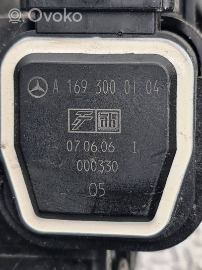 Mercedes-Benz B W245 Kaasupoljin A1693000104