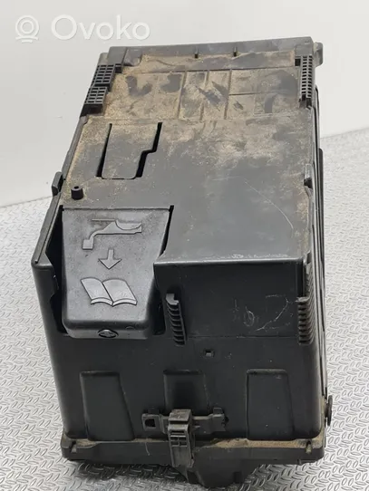 Citroen DS4 Vassoio scatola della batteria 9689002180