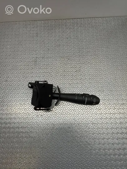 Renault Twingo II Wiper control stalk 8200856010