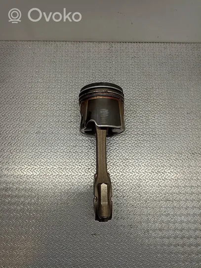 Fiat Ducato Piston with connecting rod 12814067