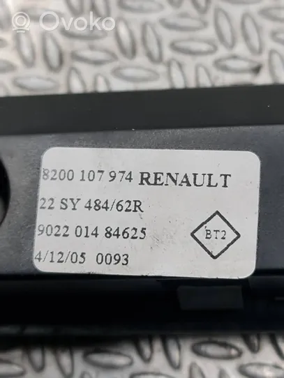 Renault Scenic II -  Grand scenic II Muut kytkimet/nupit/vaihtimet 8200107974