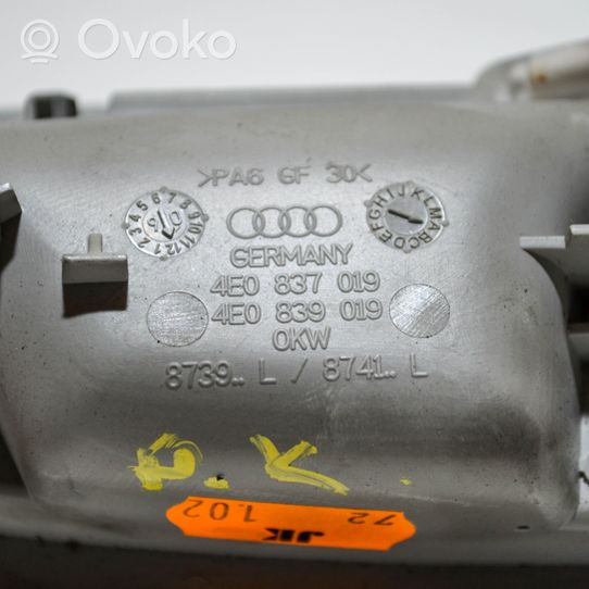 Audi A8 S8 D3 4E Priekinė atidarymo rankenėlė vidinė 4E0837019