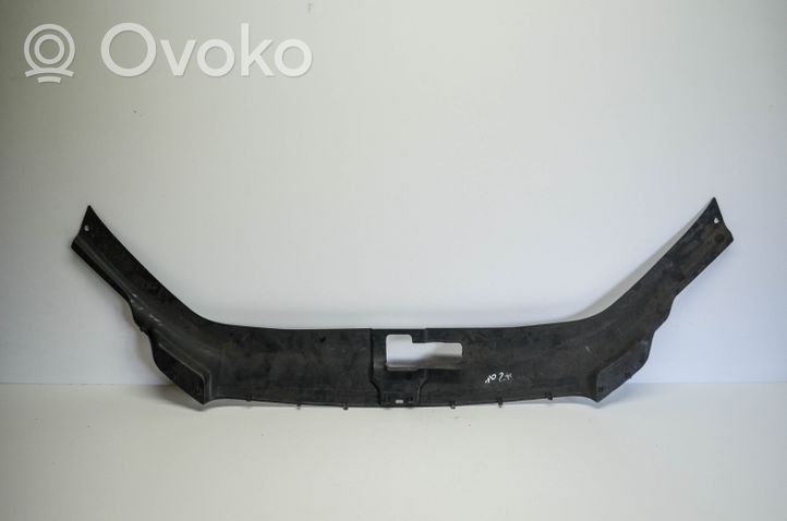 Audi Q7 4L Radiatoru dekoratīvā apdare 4L0807081