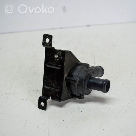 Seat Ibiza IV (6J,6P) Pompe à eau de liquide de refroidissement 1K0965561L