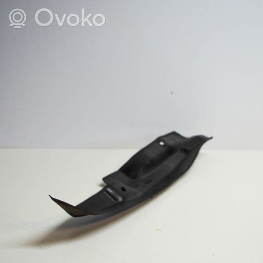 Skoda Octavia Mk2 (1Z) Rivestimento dell’estremità del parafango 1Z0821111