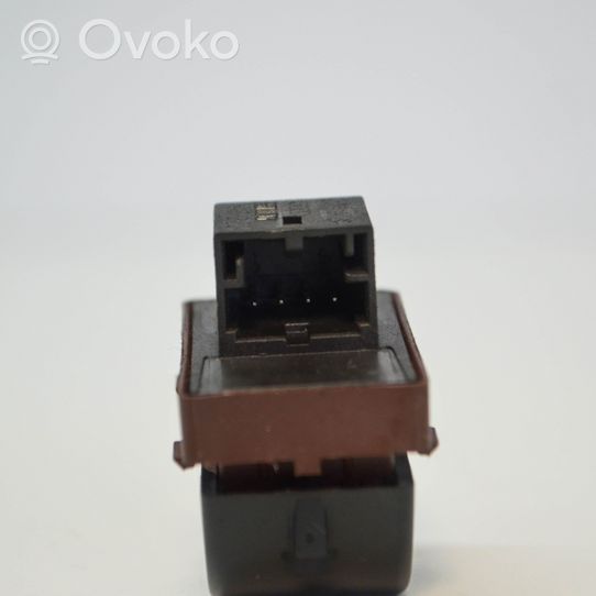 Audi A4 S4 B8 8K Bouton interrupteur ouverture du coffre 8K0959831A