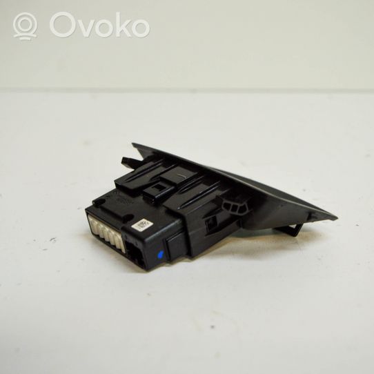 Seat Leon (5F) Connettore plug in USB 5Q0035726L