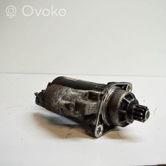 Skoda Octavia Mk2 (1Z) Käynnistysmoottori 02M911024