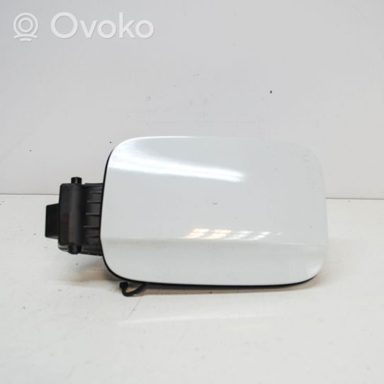 Audi Q3 8U Polttoainesäiliön korkin suoja 8U0809906