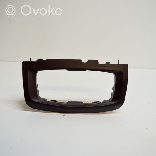 BMW X5 F15 Panelės apdaila 9252540