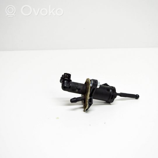 Volkswagen Polo V 6R Siłownik sprzęgła / Wysprzęglik 6R0721388