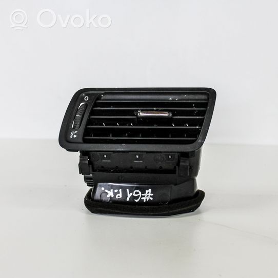 Volkswagen PASSAT B6 Copertura griglia di ventilazione cruscotto 3C2819701