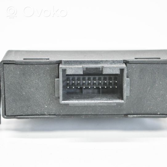 Volkswagen Golf V Gateway control module 1K0907530K