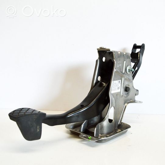 Volkswagen Golf V Brake pedal 1K1721057N