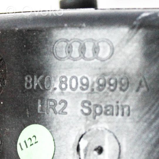 Audi A4 S4 B8 8K Apdaila prie degalų bako dangtelio 