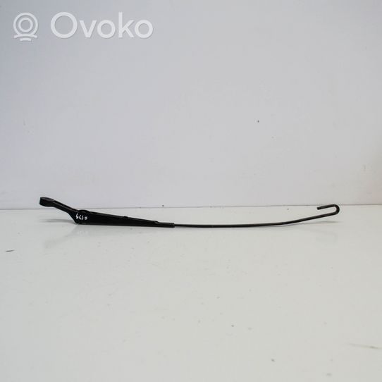 Volkswagen PASSAT B5 Windshield/front glass wiper blade 3B1955410