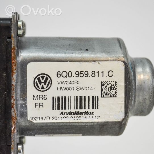 Volkswagen Polo Moteur de lève-vitre de porte arrière 6Q0959811C